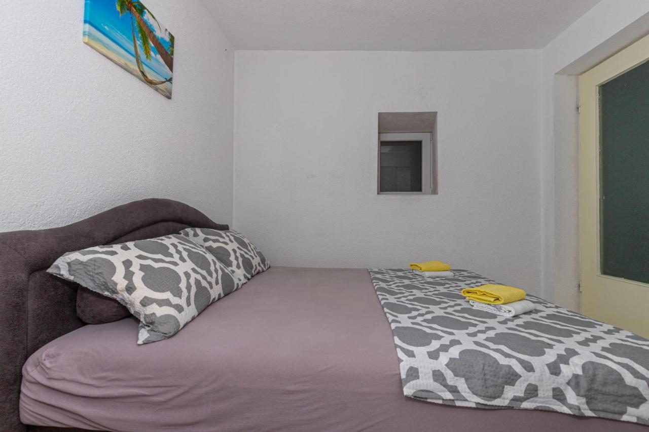 Apartmani Gabrijela Crikvenica Eksteriør bilde