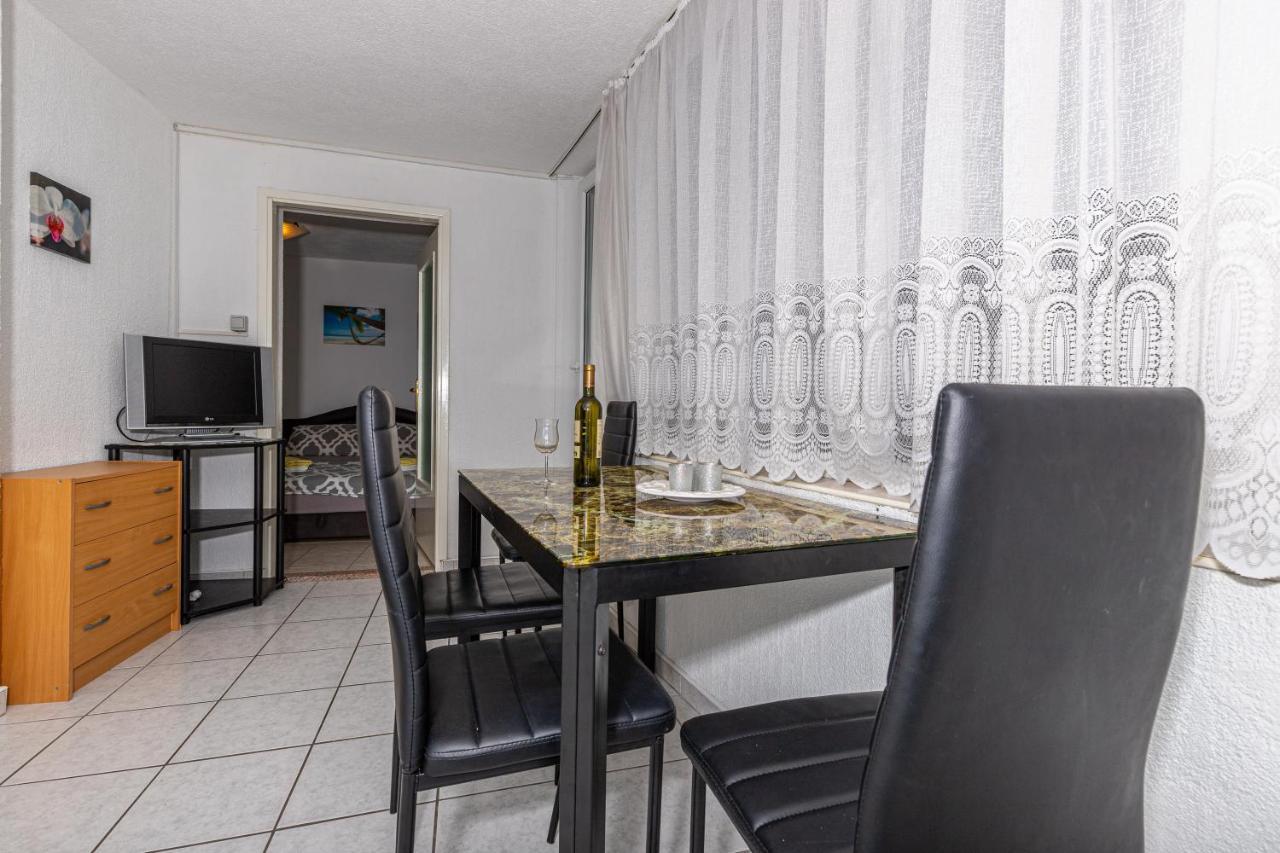 Apartmani Gabrijela Crikvenica Eksteriør bilde