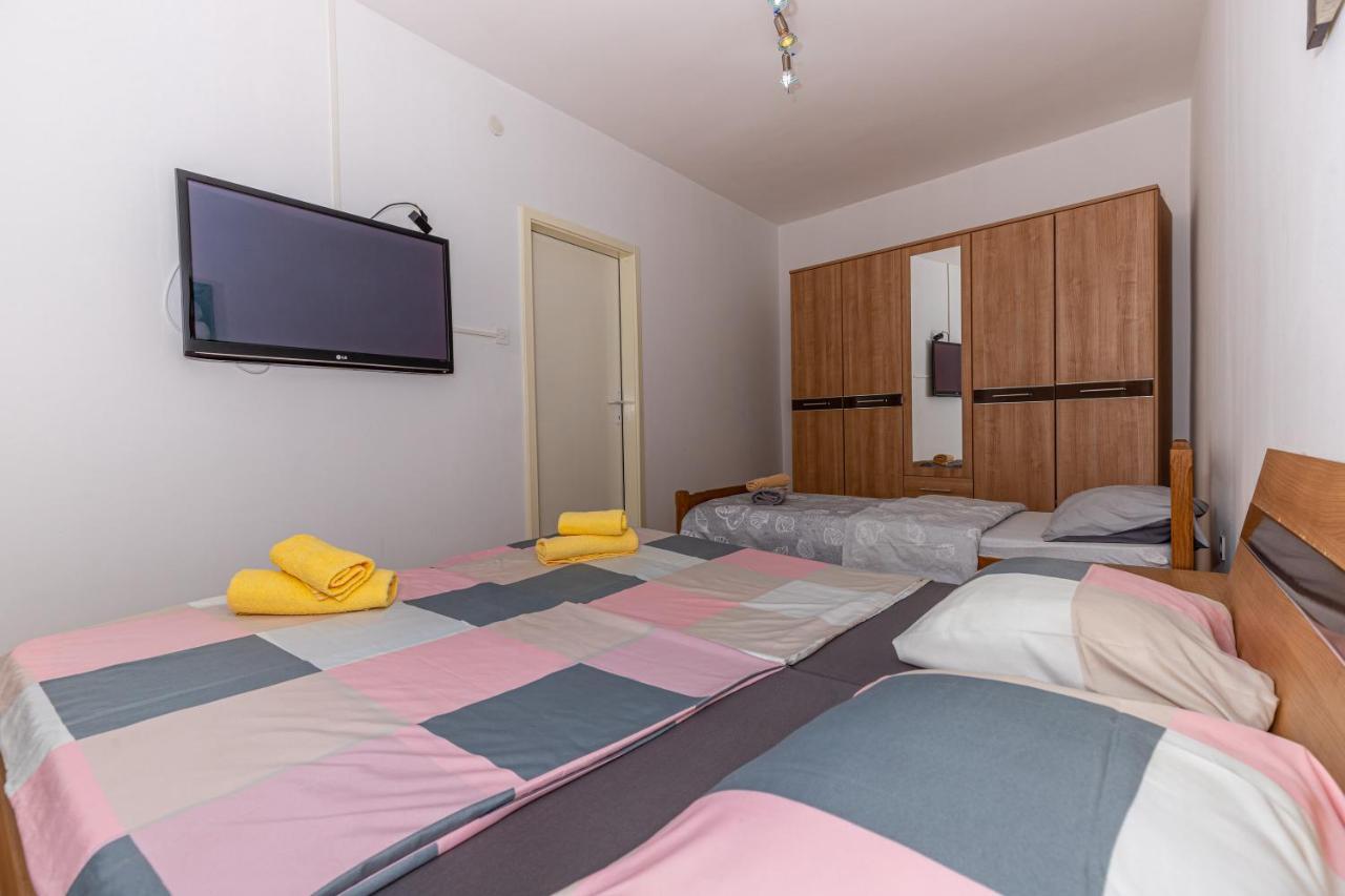 Apartmani Gabrijela Crikvenica Eksteriør bilde